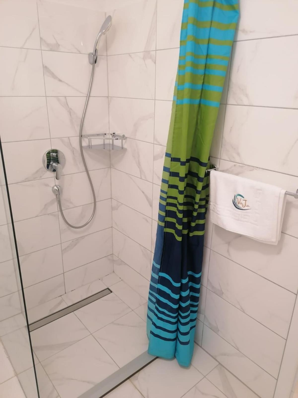 Julia Apartament *