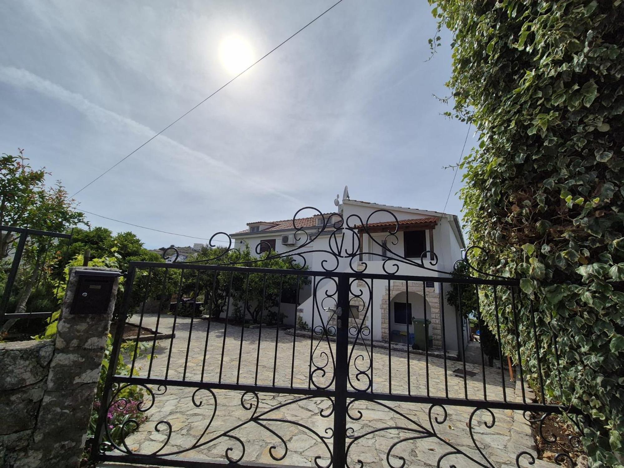 Apartment Julia Trogir